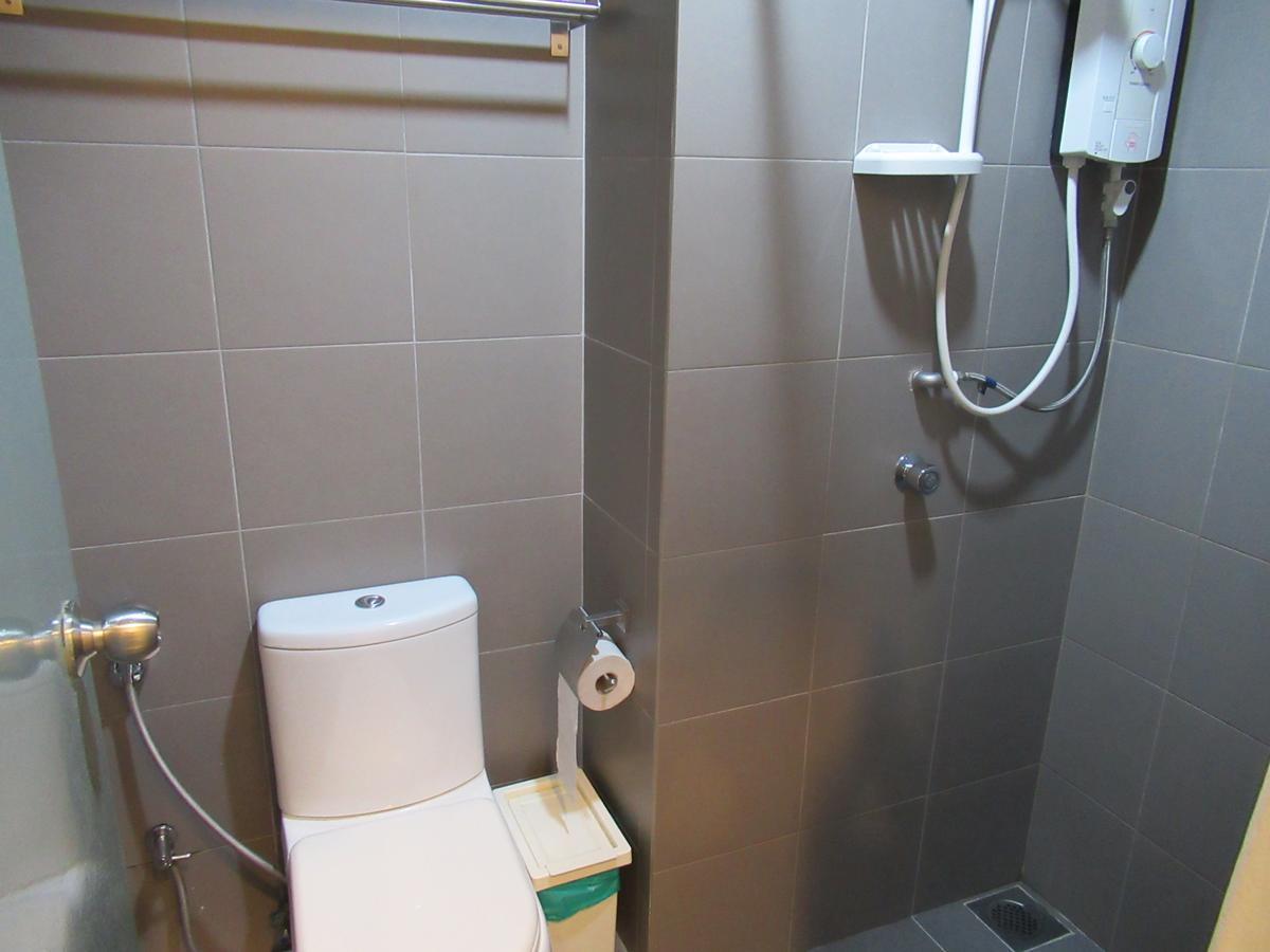 קואלה לומפור Resort Hostel In City מראה חיצוני תמונה
