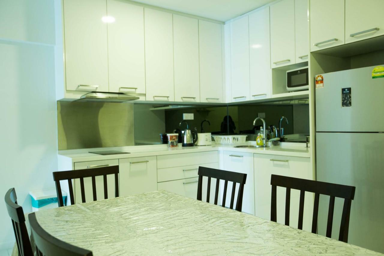 קואלה לומפור Resort Hostel In City מראה חיצוני תמונה